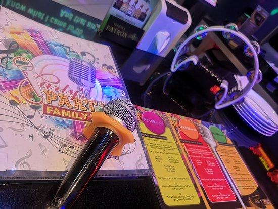 Party Party Family KTV